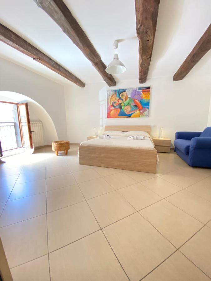 Ch Suite & Privateparking - Corso 18 Agosto - Apartment Potenza Exterior photo